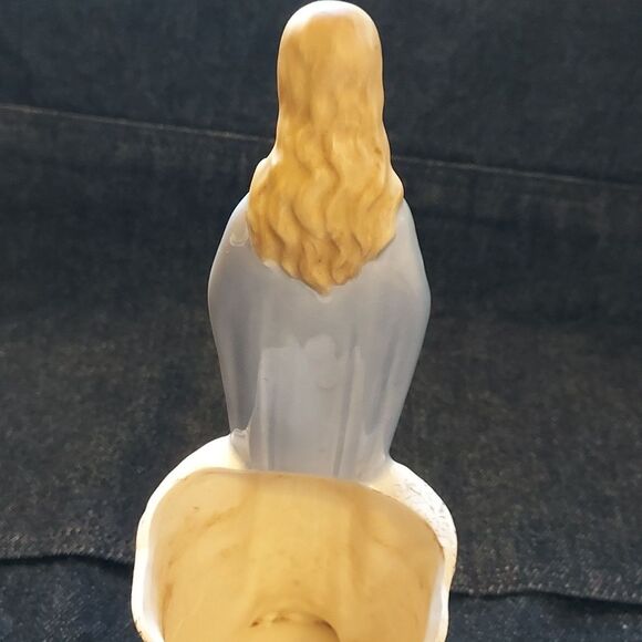Vintage Mother Mary Madonna ceramic plant flower vase - Picture 9 of 12
